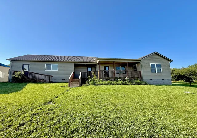 Single family home for sale at 375 Coleman Ln, Crab Orchard, KY 40419 | MLS# 26024453