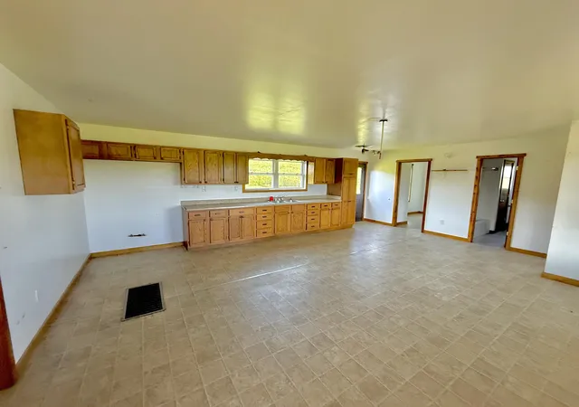 Photo 2 of Single family home for sale at 375 Coleman Ln, Crab Orchard, KY 40419 | MLS# 26024453 | Listing updated on 2026-09-04