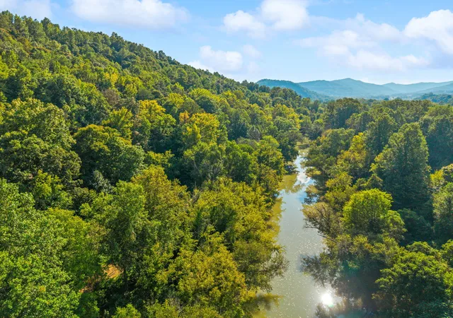 Photo 2 of Land for sale at 0 Old Mountain Ash Pike, Williamsburg, KY 40769 | MLS# 26024867 | Listing updated on 2026-09-10