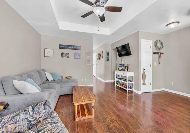 Photo 3 of Single family home for sale at 261 Golden Pond Ave, Oak Grove, KY 42262 | MLS# 26024478 | Listing updated on 2026-09-05