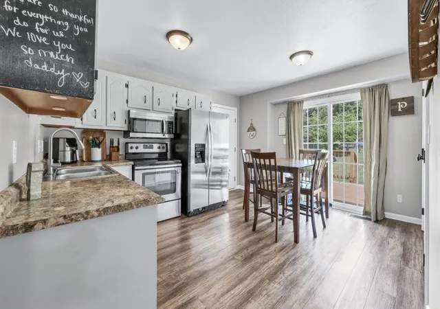Photo 4 of Single family home for sale at 261 Golden Pond Ave, Oak Grove, KY 42262 | MLS# 26024478 | Listing updated on 2026-09-05