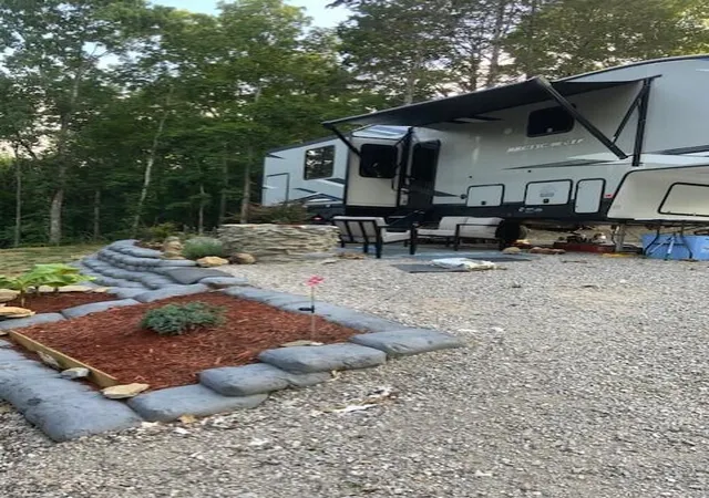 Photo 1 of Single family home for sale at 12568 N Us Hwy 127, Albany, KY 42602 | MLS# 26024461 | Listing updated on 2026-09-05