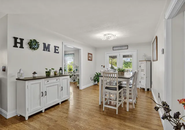 Photo 4 of Sale Pending at 425 Tobiano Dr, Richmond, KY 40475 | MLS# 26024483 | Listing updated on 2026-09-28