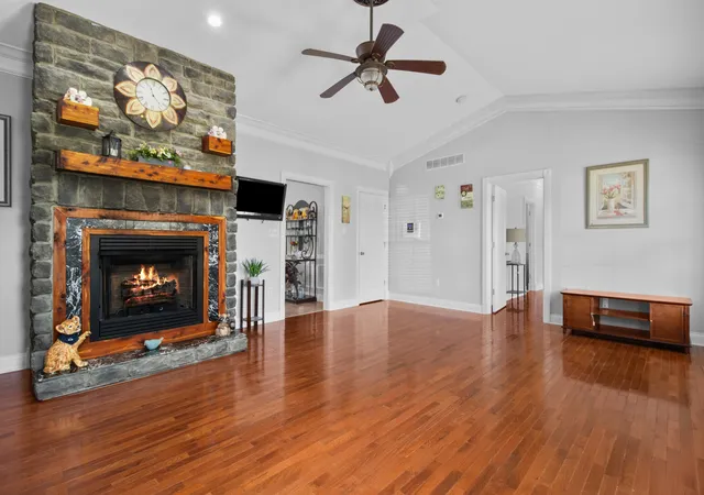Photo 4 of Single family home for sale at 118 Jackson County High School Rd, Mc Kee, KY 40447 | MLS# 26024500 | Listing updated on 2026-09-05