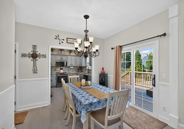 Photo 4 of Single family home for sale at 444 Oakley Ave, Harrodsburg, KY 40330 | MLS# 26024585 | Listing updated on 2026-09-14