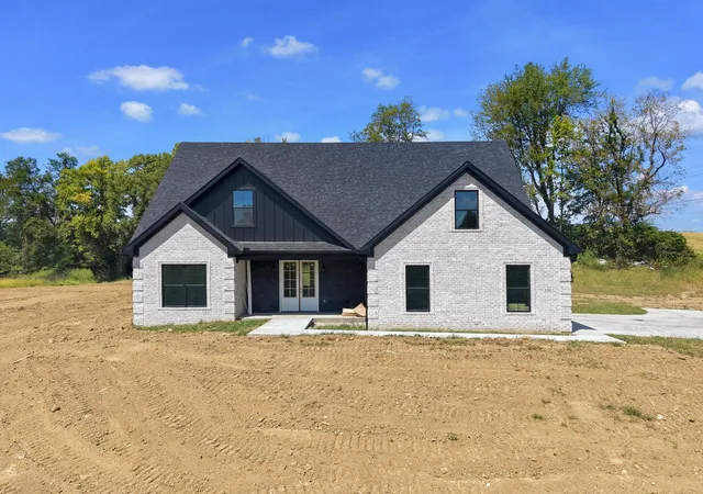 Photo 1 of Single family home for sale at 120 N Buffalo Rd, Richmond, KY 40475 | MLS# 26024574 | Listing updated on 2026-09-14