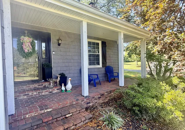 Photo 2 of Single family home for sale at 459 Missionary Ln, Mount Sterling, KY 40353 | MLS# 26024558 | Listing updated on 2026-09-08