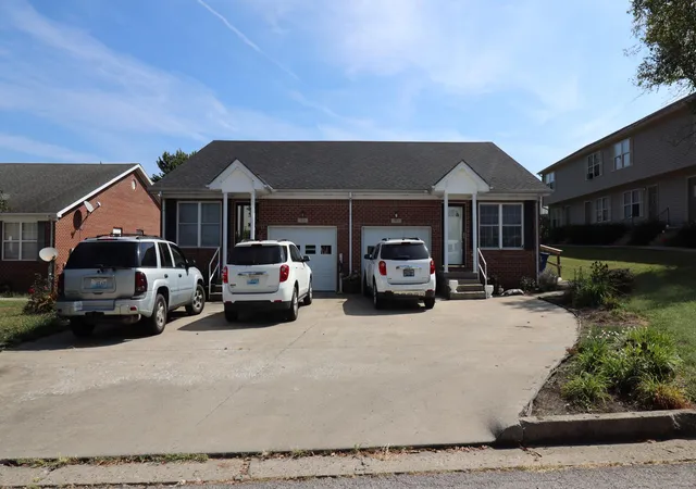 Multi family home for sale at 711-713 Park Way Ave, Harrodsburg, KY 40330 | MLS# 26024709