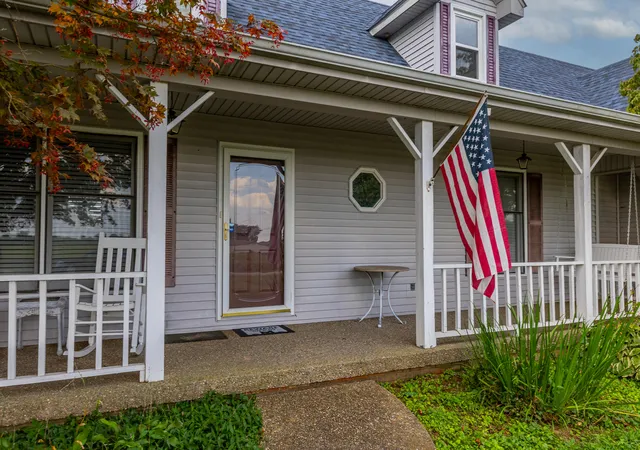 Photo 2 of Single family home for sale at 55 Windy Ln, Lebanon, KY 40033 | MLS# 26024572 | Listing updated on 2026-09-07