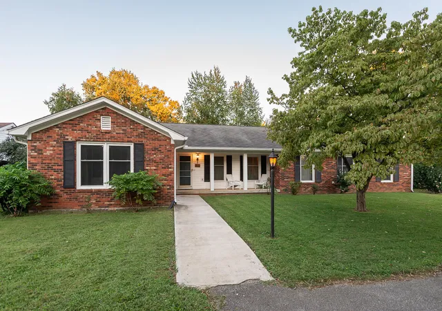 Photo 1 of Sale Pending at 312 Highland Ave, Georgetown, KY 40324 | MLS# 26024549 | Listing updated on 2026-09-09