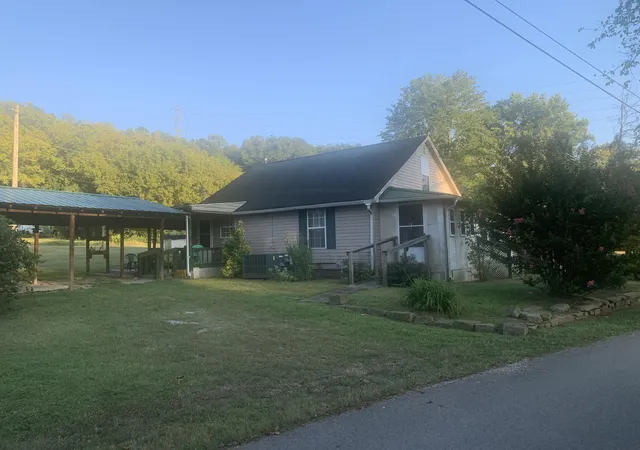 Photo 2 of Single family home for sale at 1288 Old Corbin Rd, Corbin, KY 40701 | MLS# 26024714 | Listing updated on 2026-09-09