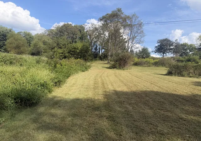 Photo 4 of House for sale at 223 Pennington Dr, East Bernstadt, KY 40729 | MLS# 26024562 | Listing updated on 2026-09-09