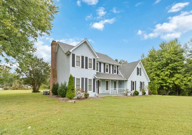 Photo 2 of Single family home for sale at 1127 Snow Rd, Russell Springs, KY 42642 | MLS# 26025222 | Listing updated on 2026-09-16