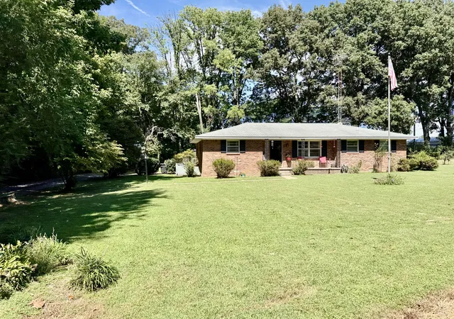 Photo 3 of Sale Pending at 440 State Hwy 1461, Fulton, KY 42041 | MLS# 26024644 | Listing updated on 2026-10-07