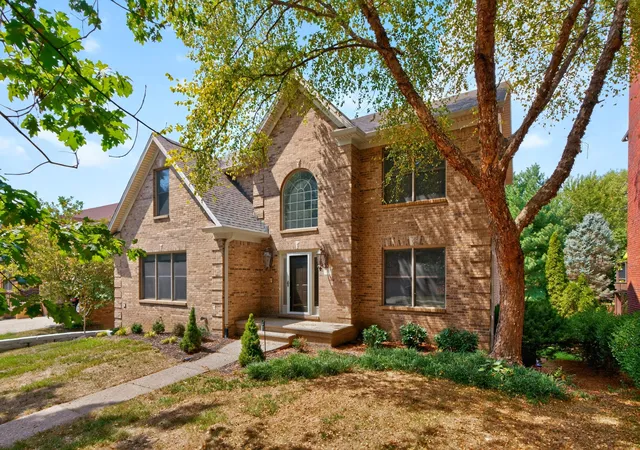Photo 1 of Single family home for sale at 913 Belmere Dr, Lexington, KY 40509 | MLS# 26024673 | Listing updated on 2026-09-14