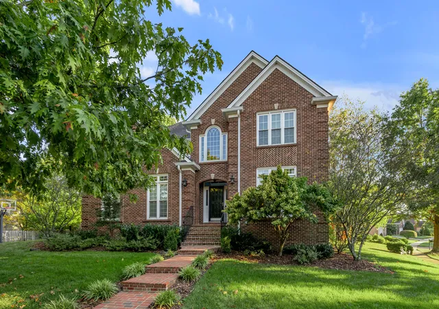 Single family home for sale at 2180 Mangrove Dr, Lexington, KY 40513 | MLS# 26028680