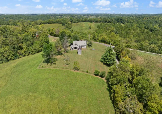 Photo 3 of Single family home for sale at 340 Henry Robinson Rd, Harrodsburg, KY 40330 | MLS# 26024880 | Listing updated on 2026-10-13