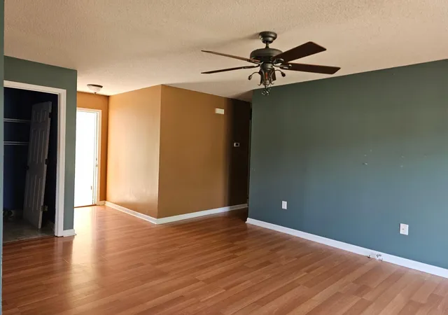 Photo 3 of Single family home for sale at 6115 Majestic Oak Dr, Paducah, KY 42003 | MLS# 26024700 | Listing updated on 2026-10-13