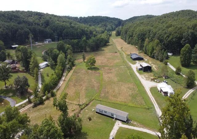 Photo 3 of Single family home for sale at 6613 E Highway 36, Olympia, KY 40358 | MLS# 26024672 | Listing updated on 2026-10-13