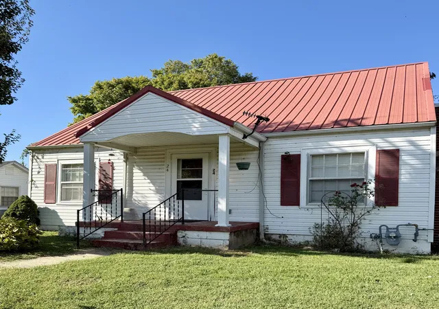 Photo 1 of Single family home for sale at 24 Lebanon St, Wingo, KY 42088 | MLS# 26024682 | Listing updated on 2026-09-08