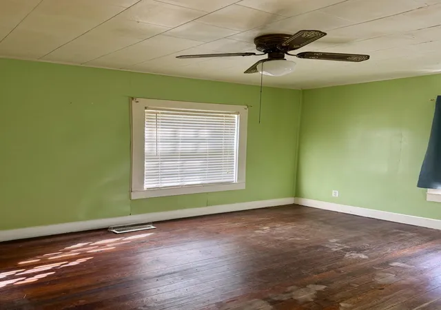 Photo 4 of Single family home for sale at 24 Lebanon St, Wingo, KY 42088 | MLS# 26024682 | Listing updated on 2026-09-08