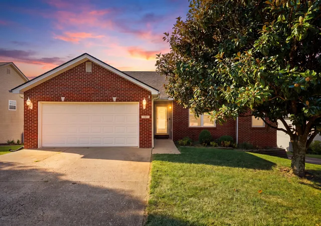 Photo 1 of Single family home for sale at 141 White Cliffs Ln, Frankfort, KY 40601 | MLS# 26024868 | Listing updated on 2026-10-05
