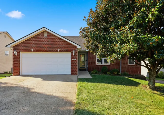 Photo 2 of Single family home for sale at 141 White Cliffs Ln, Frankfort, KY 40601 | MLS# 26024868 | Listing updated on 2026-10-05