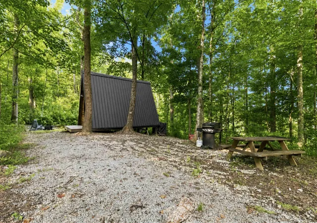 Photo 3 of Single family home for sale at 002 Forest Rd 4005, London, KY 40744 | MLS# 26024839 | Listing updated on 2026-09-09