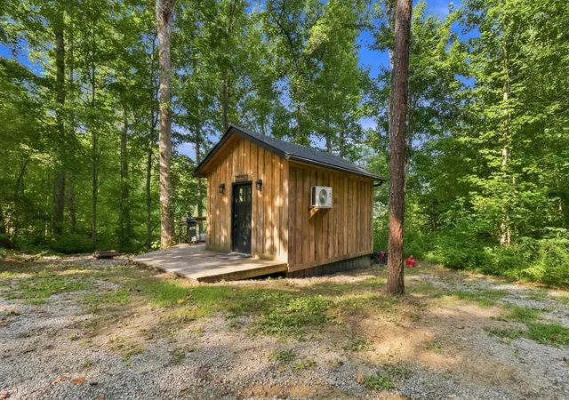 Photo 2 of Single family home for sale at 003 Forest Rd 4005, London, KY 40744 | MLS# 26024840 | Listing updated on 2026-09-09