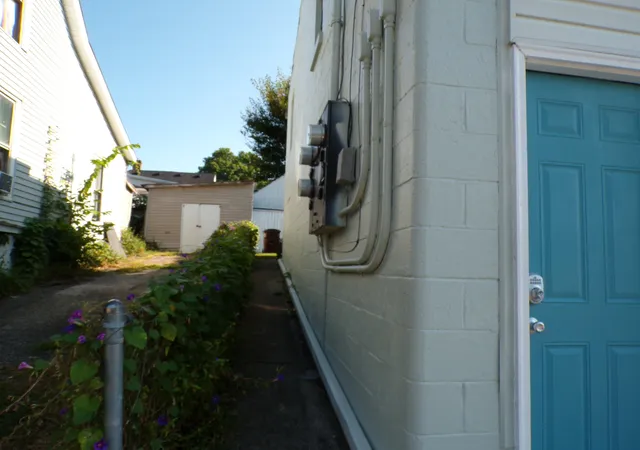Photo 2 of Multi family home for sale at 401 North St, Richmond, KY 40475 | MLS# 26024679 | Listing updated on 2026-09-08