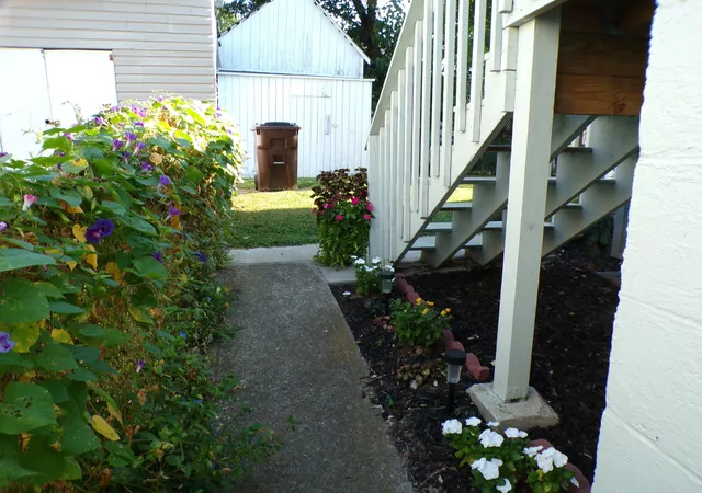 Photo 3 of Multi family home for sale at 401 North St, Richmond, KY 40475 | MLS# 26024679 | Listing updated on 2026-09-08
