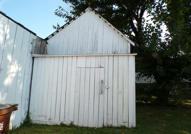 Listing Photo 4 - Condo for sale in building located at 401 N St, Richmond, KY 40475