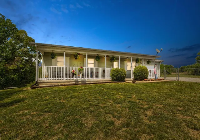 Photo 2 of Single family home for sale at 2785 Betty Gap Ridge Rd, Denniston, KY 40316 | MLS# 26024677 | Listing updated on 2026-09-08