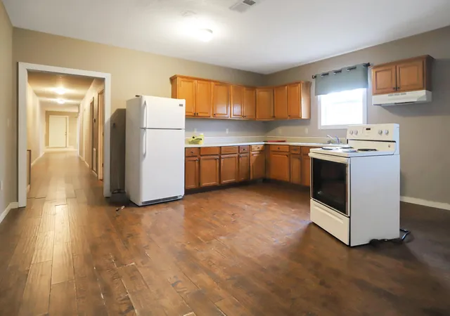 Photo 3 of House for sale at 5435 State Hwy 2547, Hazel, KY 42049 | MLS# 26024858 | Listing updated on 2026-09-10