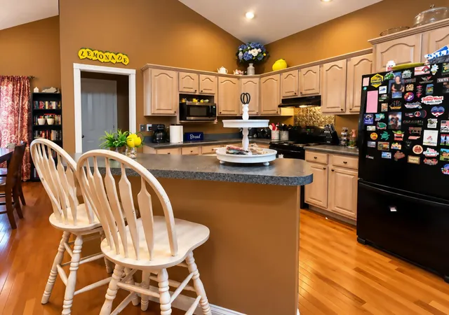 Photo 3 of Single family home for sale at 829 Boone Crk Rd, Stanton, KY 40380 | MLS# 26024713 | Listing updated on 2026-09-09