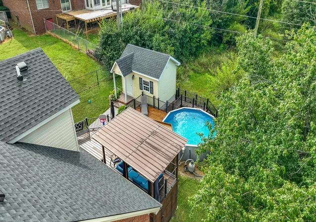 Photo 3 of Sale Pending at 200 Samuel Ross Ct, Richmond, KY 40475 | MLS# 26024731 | Listing updated on 2026-10-01