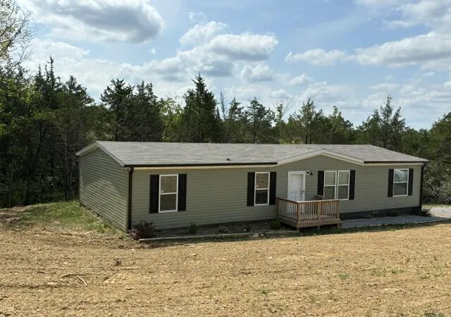 Photo 2 of Single family home for sale at 306 286 Parsons Ln, Harrodsburg, KY 40330 | MLS# 26024721 | Listing updated on 2026-09-10