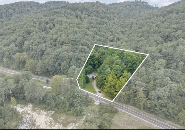Photo 1 of Single family home for sale at 6026 State Hwy 221, Bledsoe, KY 40810 | MLS# 26024718 | Listing updated on 2026-09-25