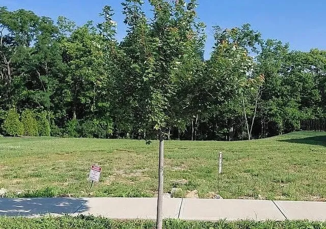 Photo 2 of Sale Pending at 396 Weston Park, Lexington, KY 40515 | MLS# 26024732 | Listing updated on 2026-09-16