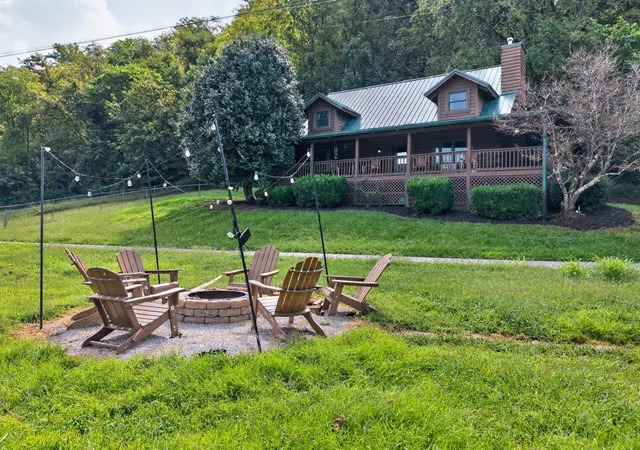 Photo 2 of Sale Pending at 2223 Kentucky River Rd, Richmond, KY 40475 | MLS# 26024802 | Listing updated on 2026-09-15