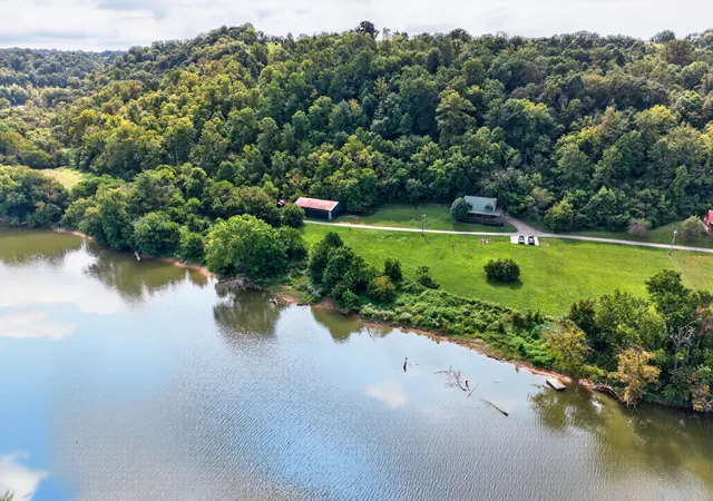 Photo 3 of Sale Pending at 2223 Kentucky River Rd, Richmond, KY 40475 | MLS# 26024802 | Listing updated on 2026-09-15