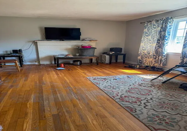 Photo 1 of Single family home for sale at 1709 Irvine Rd, Richmond, KY 40475 | MLS# 26026422 | Listing updated on 2026-10-13