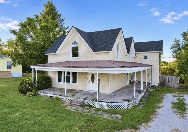 Photo 1 of Single family home for sale at 344 W Walnut St, Mount Olivet, KY 41064 | MLS# 26024752 | Listing updated on 2026-09-09