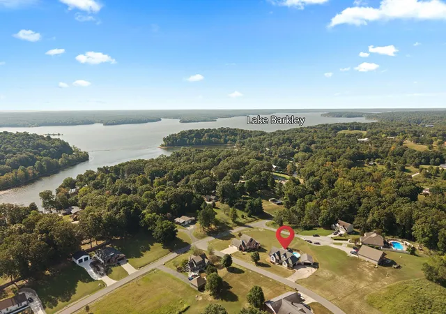 Photo 3 of Single family home for sale at 103 Summer Ln, Kuttawa, KY 42055 | MLS# 26025100 | Listing updated on 2026-10-01