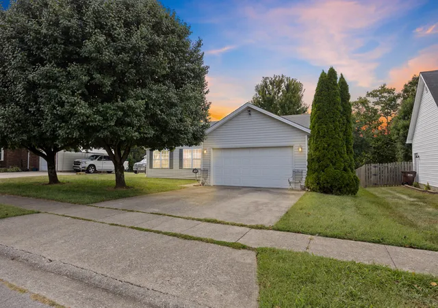Photo 2 of Single family home for sale at 317 Vanover Way, Winchester, KY 40391 | MLS# 26025070 | Listing updated on 2026-09-14
