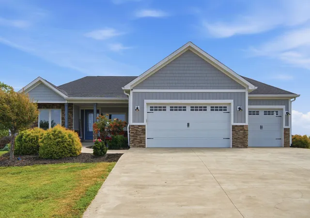 Photo 73 of Single family home for sale at 490 James Ln, Versailles, KY 40383 | MLS# 26024888 | Listing updated on 2026-09-15
