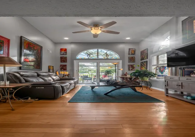 Photo 1 of Condo for sale at 404 Bainbridge Ct #A4, Lexington, KY 40509 | MLS# 26025167 | Listing updated on 2026-09-14