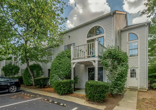 Photo 2 of Condo for sale at 404 Bainbridge Ct #A4, Lexington, KY 40509 | MLS# 26025167 | Listing updated on 2026-09-14