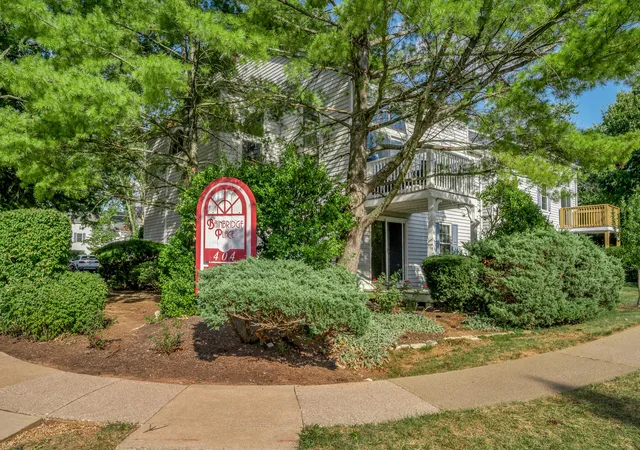 Photo 3 of Condo for sale at 404 Bainbridge Ct #A4, Lexington, KY 40509 | MLS# 26025167 | Listing updated on 2026-09-14