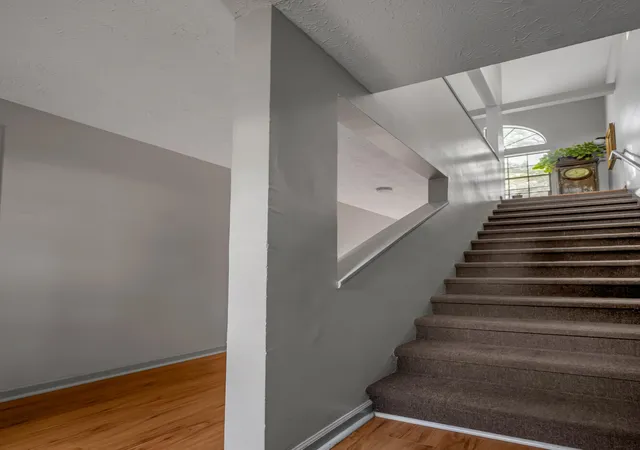 Photo 4 of Condo for sale at 404 Bainbridge Ct #A4, Lexington, KY 40509 | MLS# 26025167 | Listing updated on 2026-09-14
